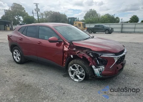 2024 Chevrolet Trax Ls из США, поврежденный, VIN KL77LFE25RC213019